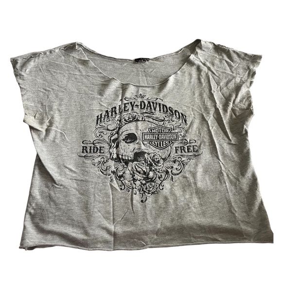Harley-Davidson Tops - Y2K Harley-Davidson Gray Cut-Off Shoulder Shirt
